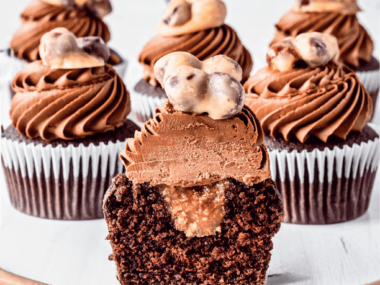 Chocolate Hazelnut Praline Cupcakes Recipe