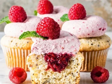 Raspberry Chia Cupcakes recipe by Camila Hurst