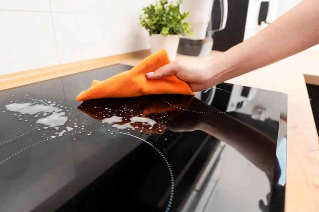 How Do I Clean An Induction Cooktop