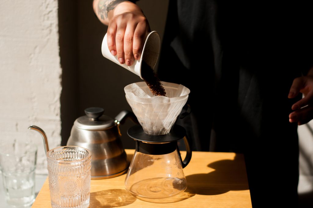 How to make the perfect cup of coffee using a pour over coffee maker